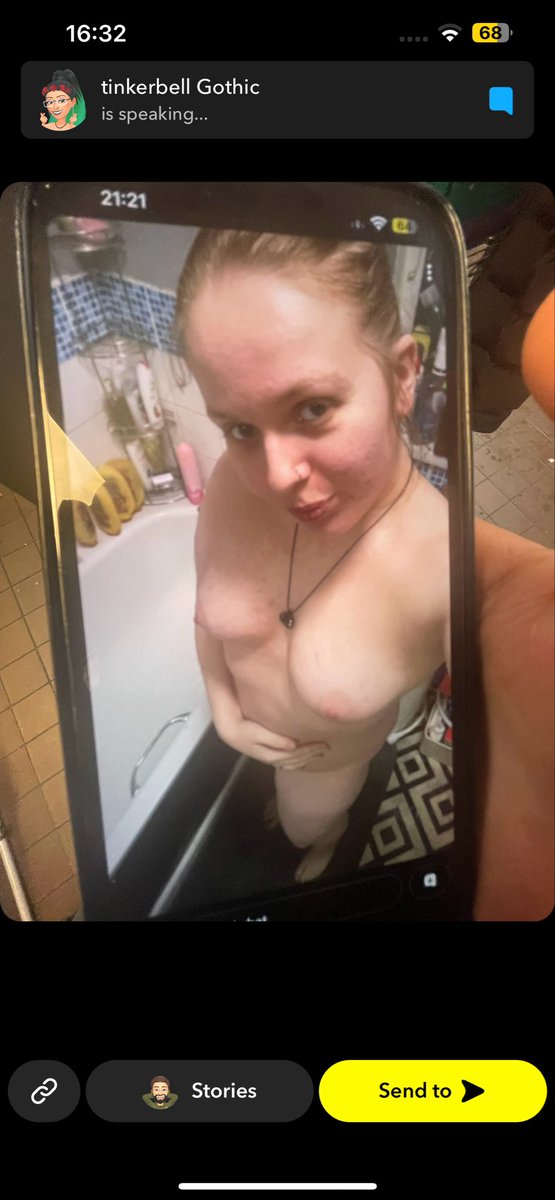 unknownzjjj's tweet photo. Another one and this one has a bf 🤣 https://t.co/PoMLK0gjxd