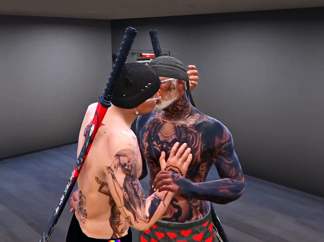 iamsarah13's tweet image. sou filha de pais que não namoram, não são casados e que vão parar de se gadar quando a regra voltar 😀🫰🏼
#NKT