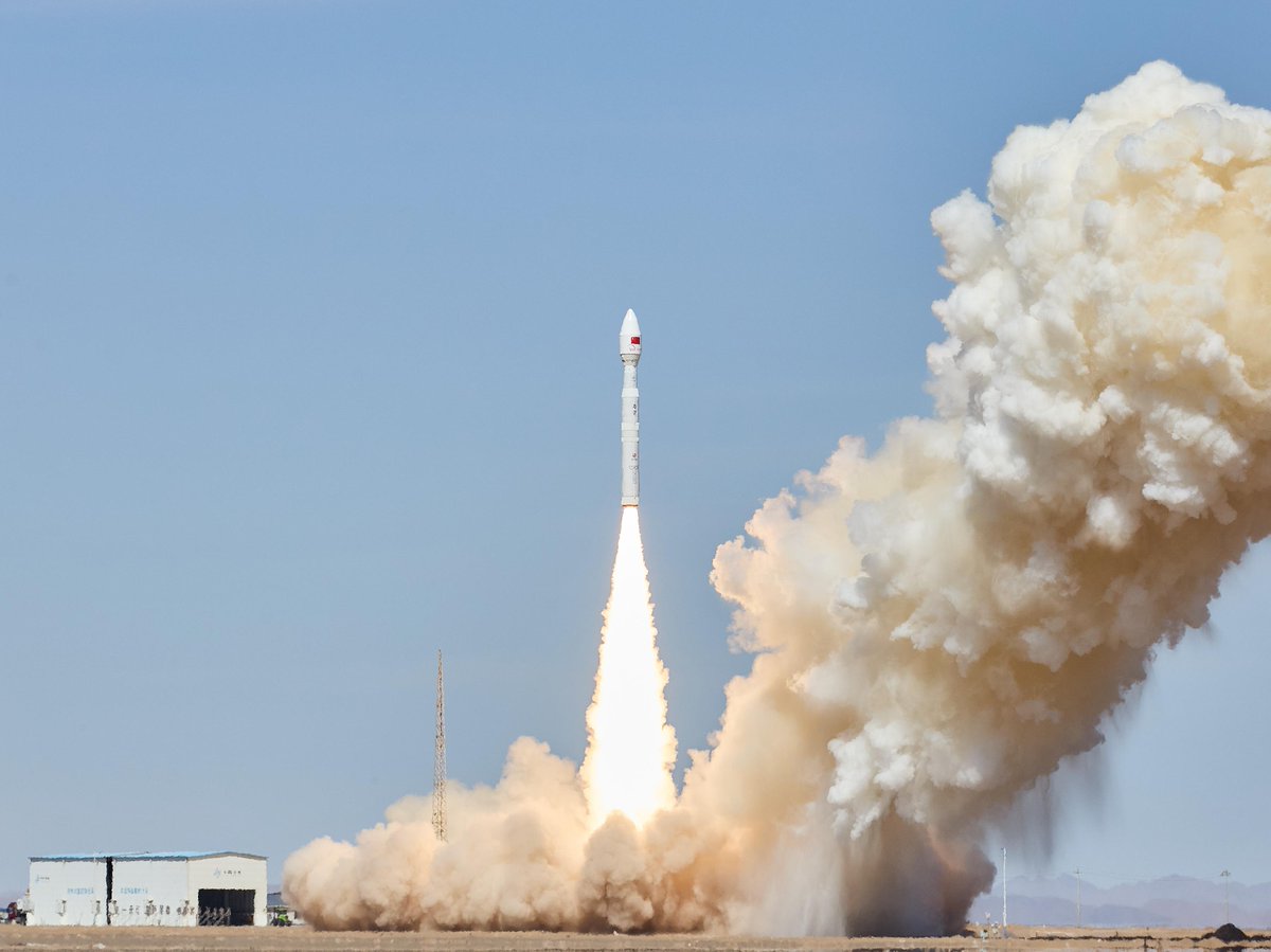 ChinaDaily's tweet image. CAS #Space, a leading commercial rocket maker in China, launched the 12th rocket in its Kinetica 1 series on Tuesday. bit.ly/4vts165