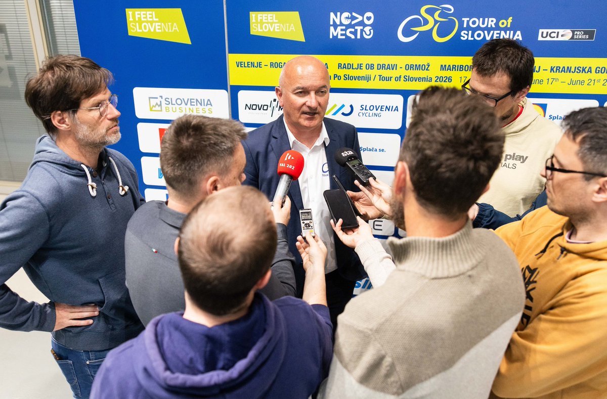 TourOfSlovenia's tweet photo. Jakob Omrzel (@BHRVictorious ) še ne more dokončno potrditi nastopa, iskreno pa pove, da so mu profili letošnjih gorskih etap zelo všeč. 

Več v novici 🔗 https://t.co/703k5RqwPJ

#TourOfSlovenia #FightForGreen #ifeelsLOVEnia https://t.co/r4yPYzh2Bu