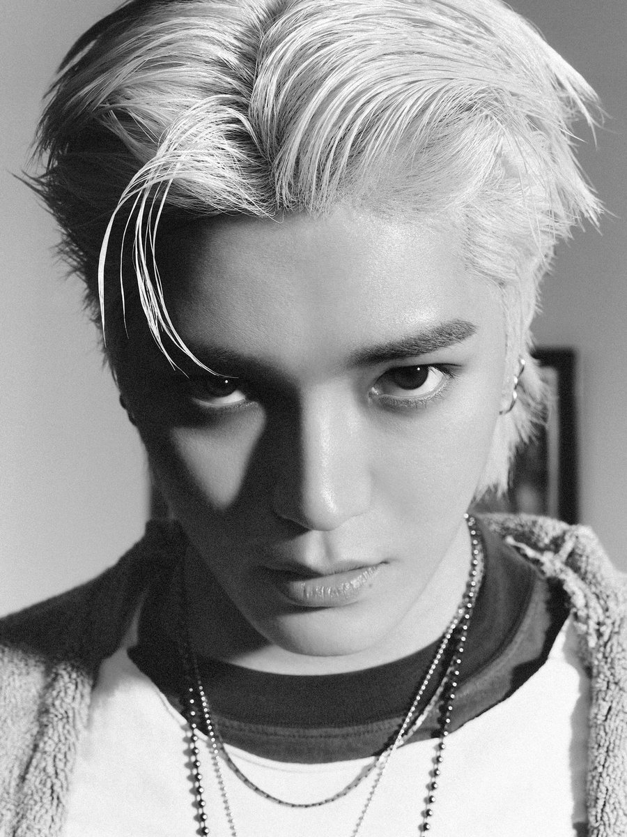 taeyong pics tweet media