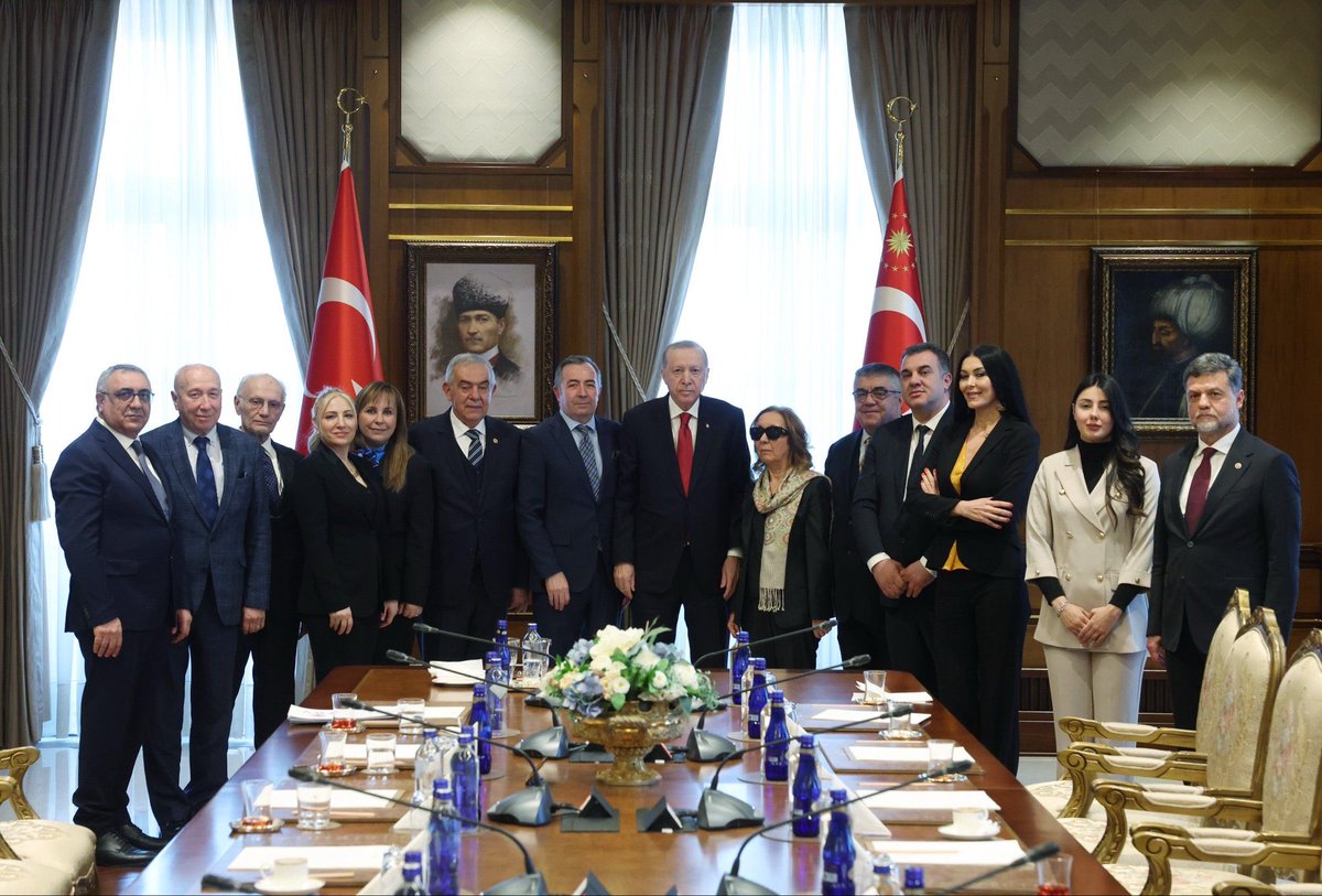 HACER  TOY tweet media