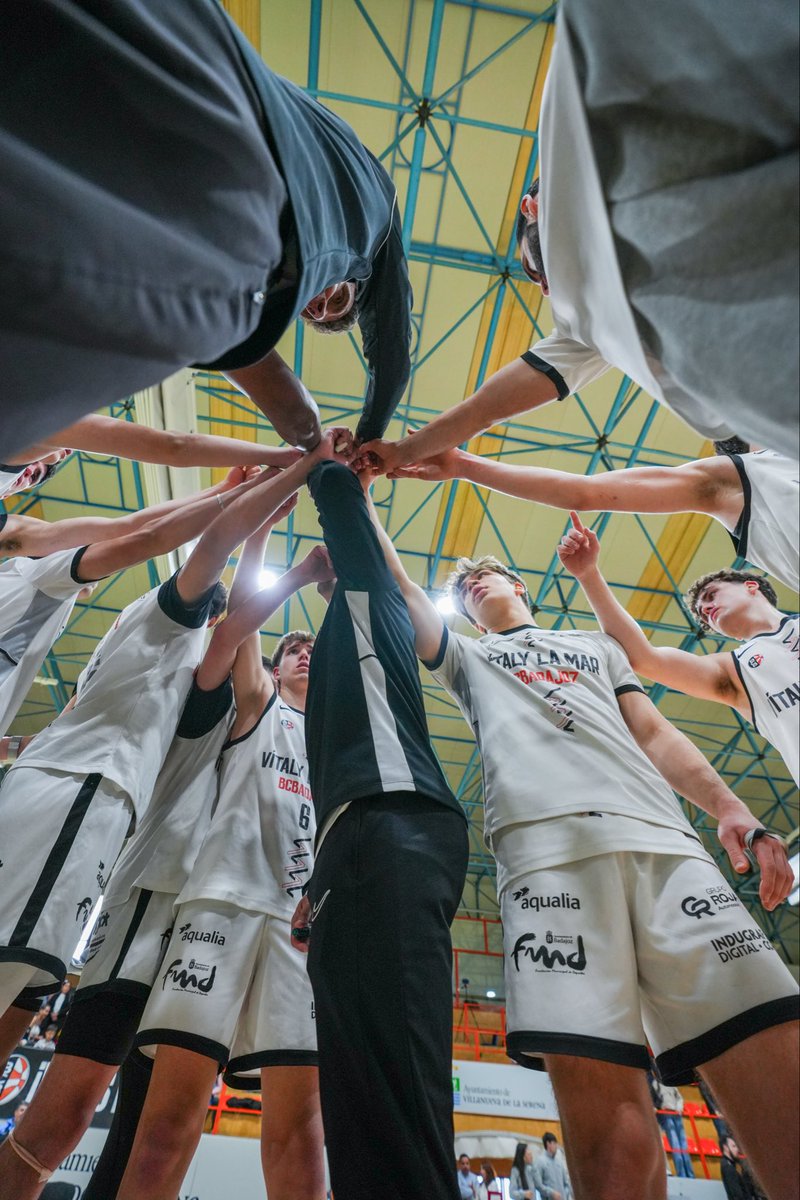 FExB's tweet photo. 📸 𝐅𝐢𝐧𝐚𝐥𝐞𝐬 𝐉𝐮𝐧𝐢𝐨𝐫 𝐎𝐫𝐨

Recap de las finales disputadas este fin de semana donde Rest. Javier Martín @cb_alqazeres @adcbaloncesto y @CBACADEMYSPAIN lograron ser Campeones de Extremadura. 

🔗 https://t.co/bCIB3SpQez

@jovendeportEXT
#BaloncestoExtremadura https://t.co/ESyqnNZ1Iq