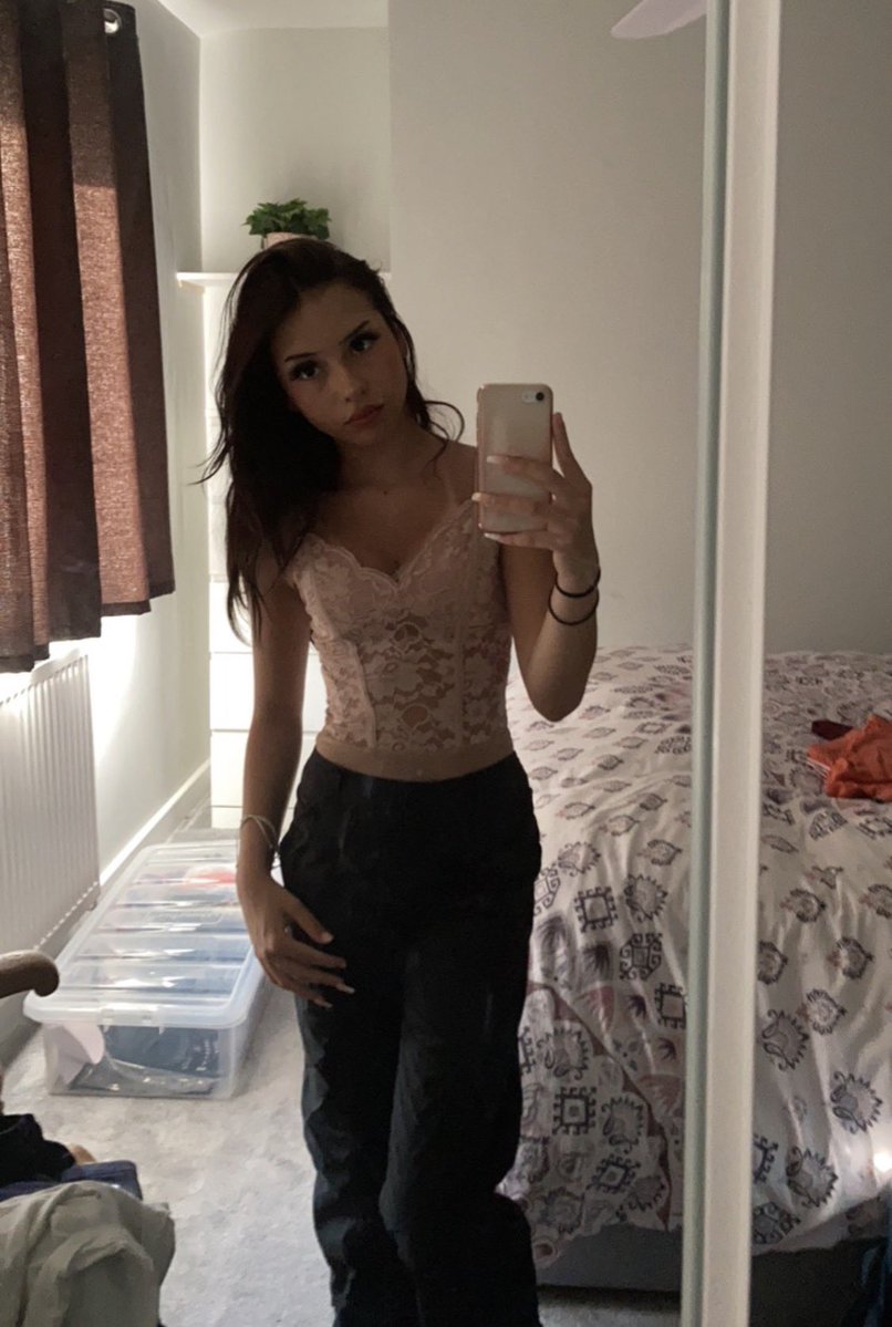 freya ˚☽˚.⋆ tweet media