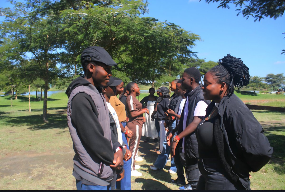 africaIYP's tweet image. On 10 April,AIYP held a leadership development workshop at Chikurubi Dam Resort, bringing together youths from diverse backgrounds. Participants were equipped with essential leadership skills for public office and civic engagement.
#YouthLeadership
#CivicEngagement
#AIYP