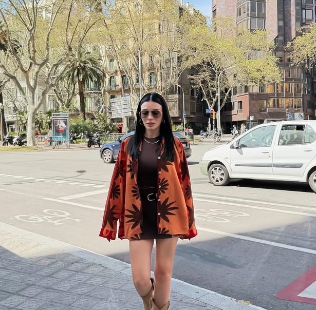 Lana tweet media