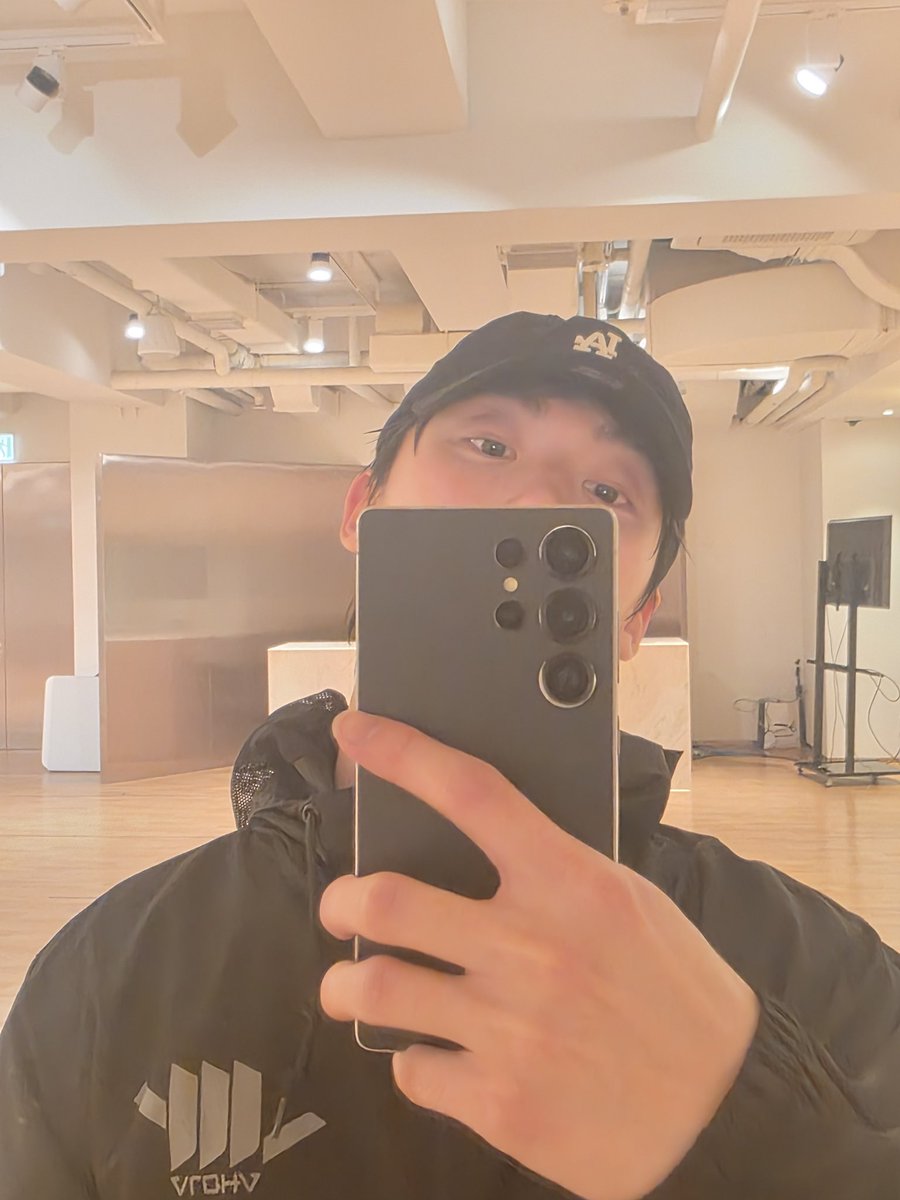 YOON SAN-HA OFFICIAL tweet media