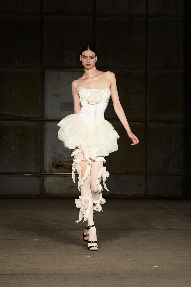 cherrymartinis tweet media