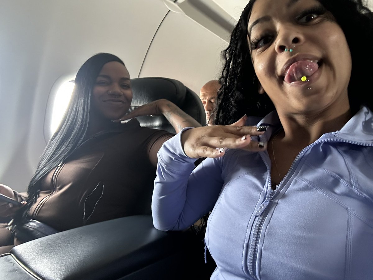 RAVEN SWEETS🧁🍭 tweet media