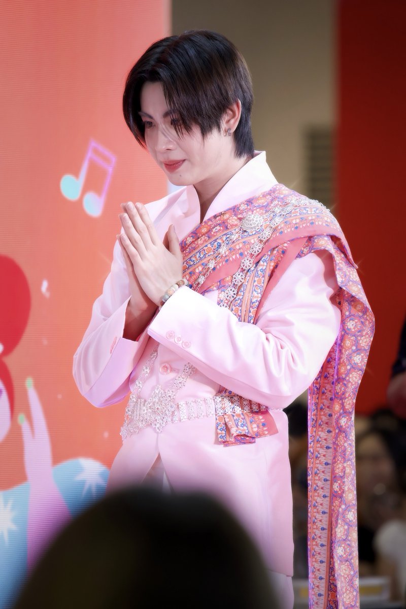 ᴬᴾᴵᴵ 💐 tweet media