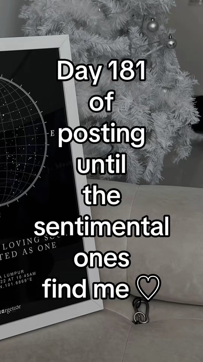 astargeizerpro's tweet image. Day 181 of posting until the sentimental ones find me ♡

When you know, you know 💓 The perfect gift for weddings, anniversaries, and soulmates ✨

#starmap #custommade #sentimental #giftideas #bintang