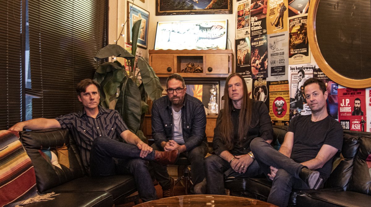 chorus.fm tweet media