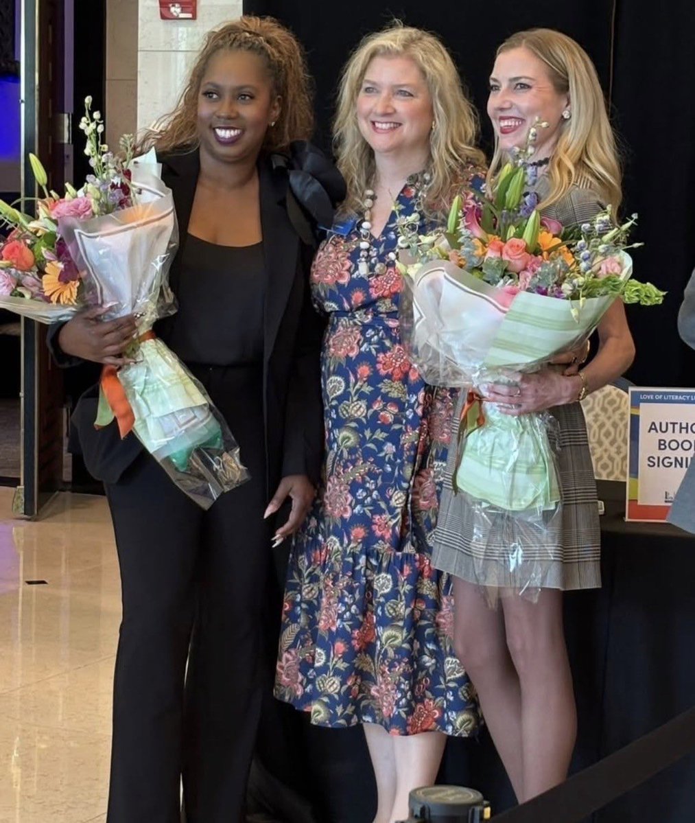 SearcyTalk's tweet image. Literacy changes lives—and we’re proud to be part of that mission.
Special recognition to Lindsay Reinhart for her leadership as Board Member &amp;amp; Luncheon Co-Chair. Great to have Sia Baker-Barnes representing our firm.
#LiteracyMatters #CommunityImpact