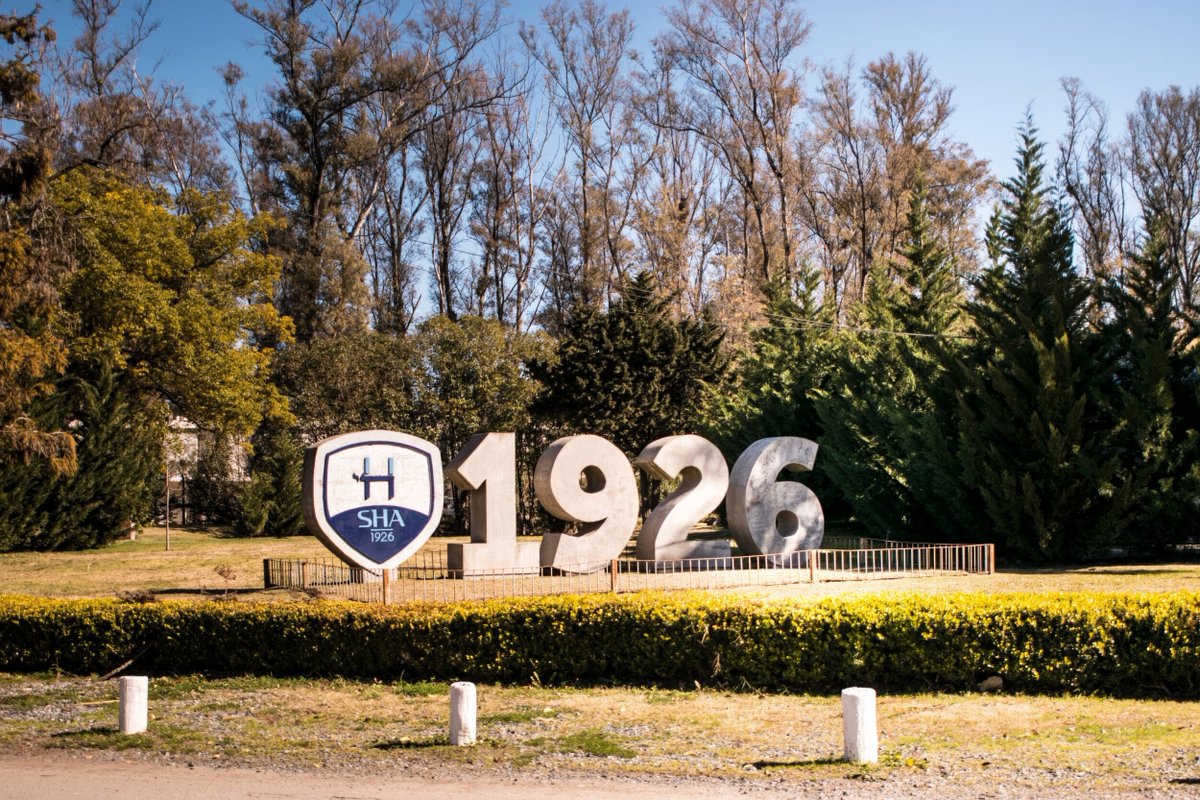 Hebraica cumple 100 años: Un siglo de identidad, cultura y comunidad. Por Gustavo Szpigiel

Este 16 de abril, la Sociedad Hebraica Argentina cumple 100 años, y hablar de su centenario es, en realidad, hablar de una parte sustancial de la historia social, cultural y comunitaria de