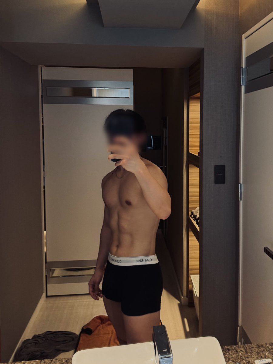 minatoo26's tweet photo. 夏までにあと体脂肪-5%落とす💪 https://t.co/yoIu0XhDNT