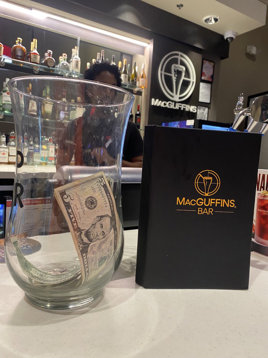 S58188Domonick's tweet photo. Another day another buy-100 every day goes a long way-500 a week/around 2k a month x millions of apes 🦍 is a couple floats a week of new synthetics created/ AMC revenue rippin faces off- salud apes 🦍 MOASS closer than ever- tip your AMC staff- we are all in this battle together https://t.co/cuLym0YX8M