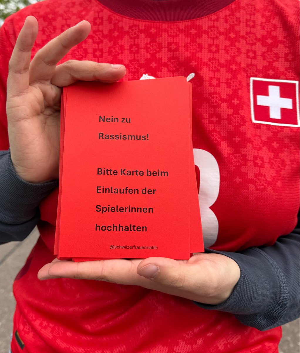 swiss football against racism ❤️

these red cards are being handed out all round the letzigrund to hold up as the players walk out of the tunnel. 

come get yours!