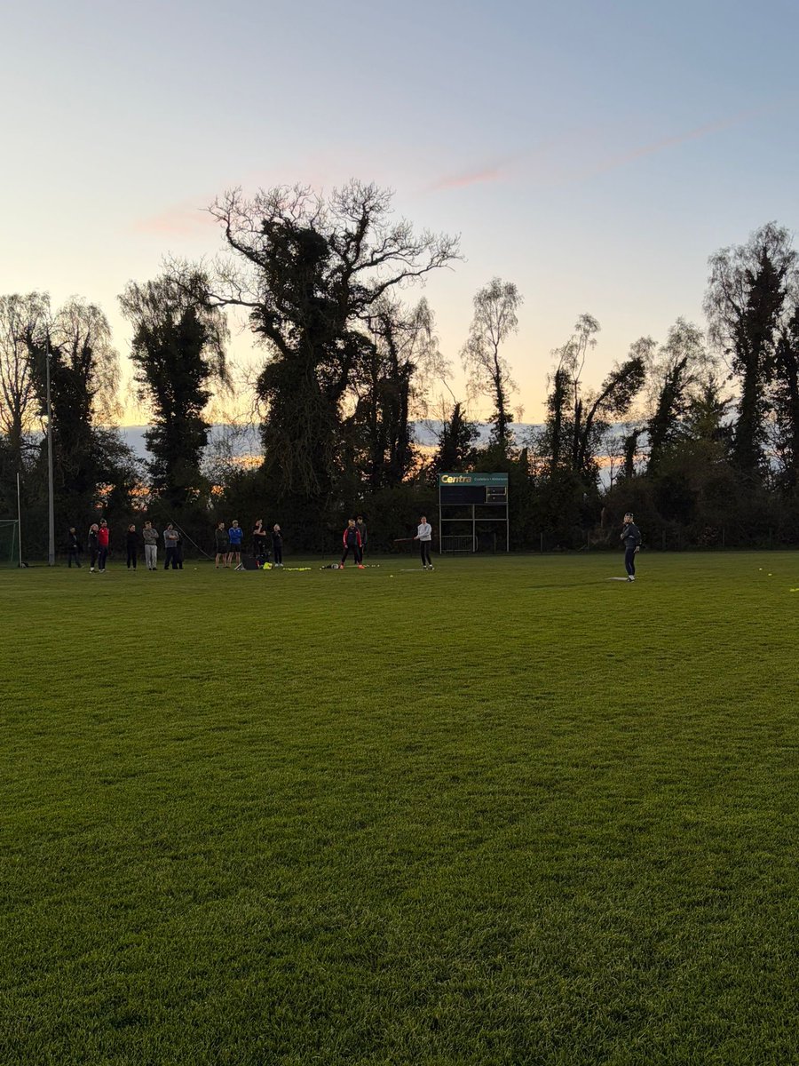 A huge thank you to everyone who came along to the Dunsany GAA Rounders open night 🙌 
Over 25 people turned out for a brand new Rounders team 
Thanks to the organisers for making it happen. 
Exciting times ahead 🥎

Message us to join

#DunsanyGAA #Rounders #ThankYou
