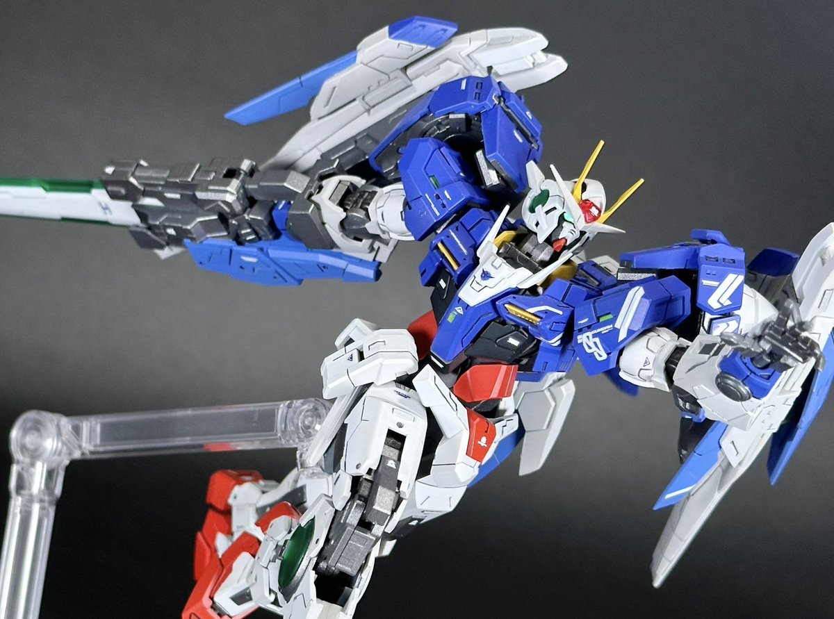 #ガンプラ
《RG ダブルオーライザー》
Gジェネエターナルでつよつよやったから引っ張り出して撮影してみた
今みるとディテールくどい箇所やフェイス回り気になりますなー 再購入のタイミングあればもう一回つくりたいなぁ