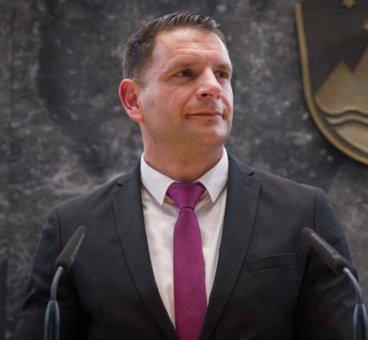 Mario ZNA tweet media