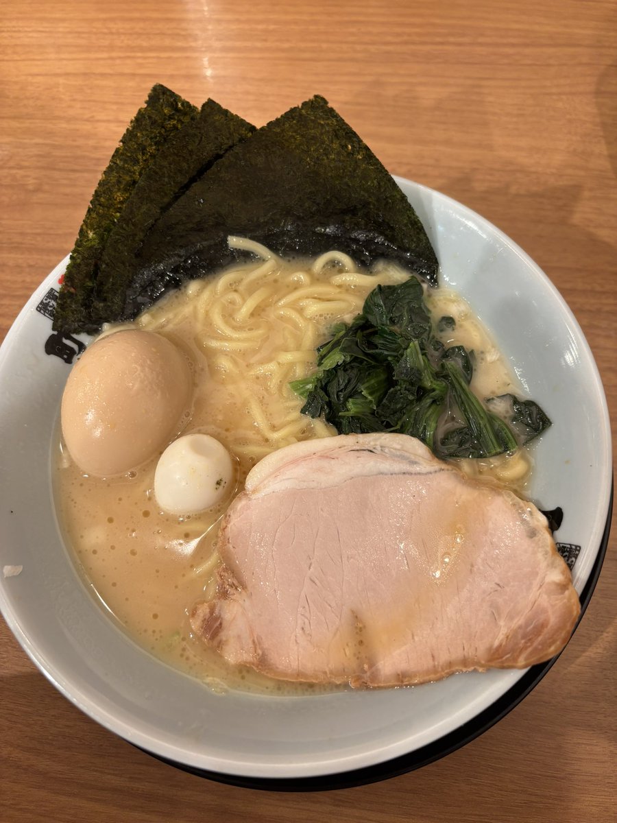 はる tweet media