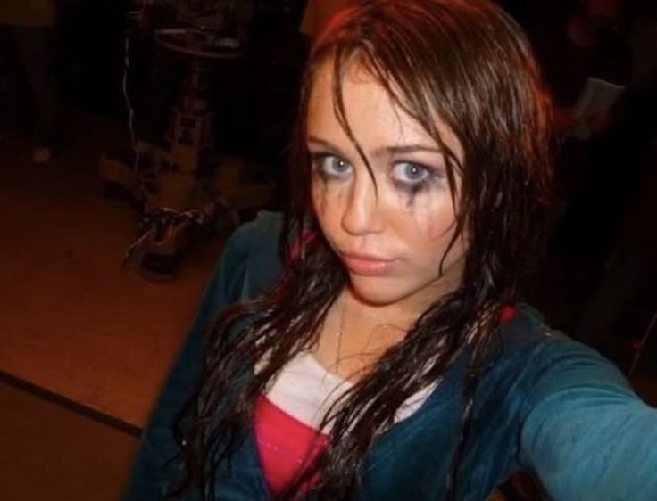 Ale VERA A BTS | Manifiesto | 🇨🇴 tweet media