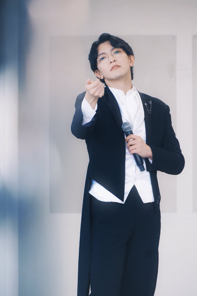 Ff898417168's tweet photo. 【2026/04/11】
執事歌劇団Concert Spring Concert 2026 

Kumagawa

#執事歌劇団
#執事喫茶swallowtail https://t.co/ZdbL4ejoyy
