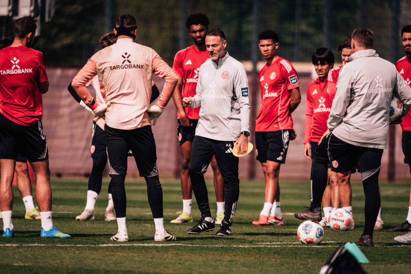 Fortuna Düsseldorf tweet media