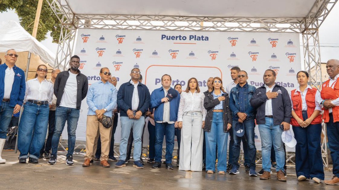 JosePaliza's tweet image. En momentos difíciles, ¡seguimos donde más se necesita! Hoy dijimos nueva vez presente en Puerto Plata, especialmente Montellano, en coordinación con las distintas entidades del Gobierno. #Solidaridad