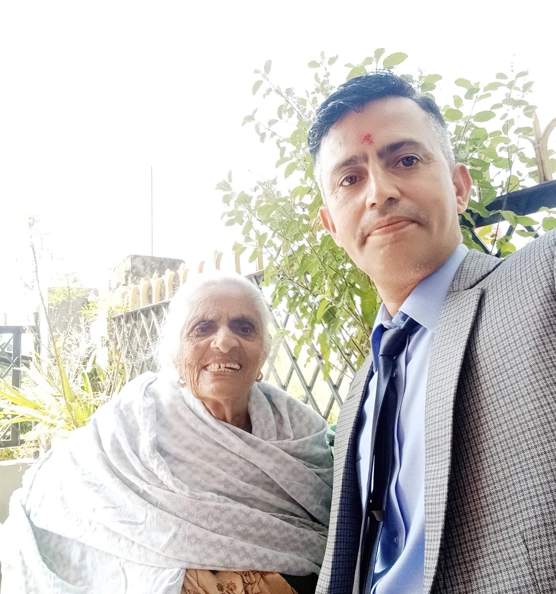 Narayan Amrit tweet media