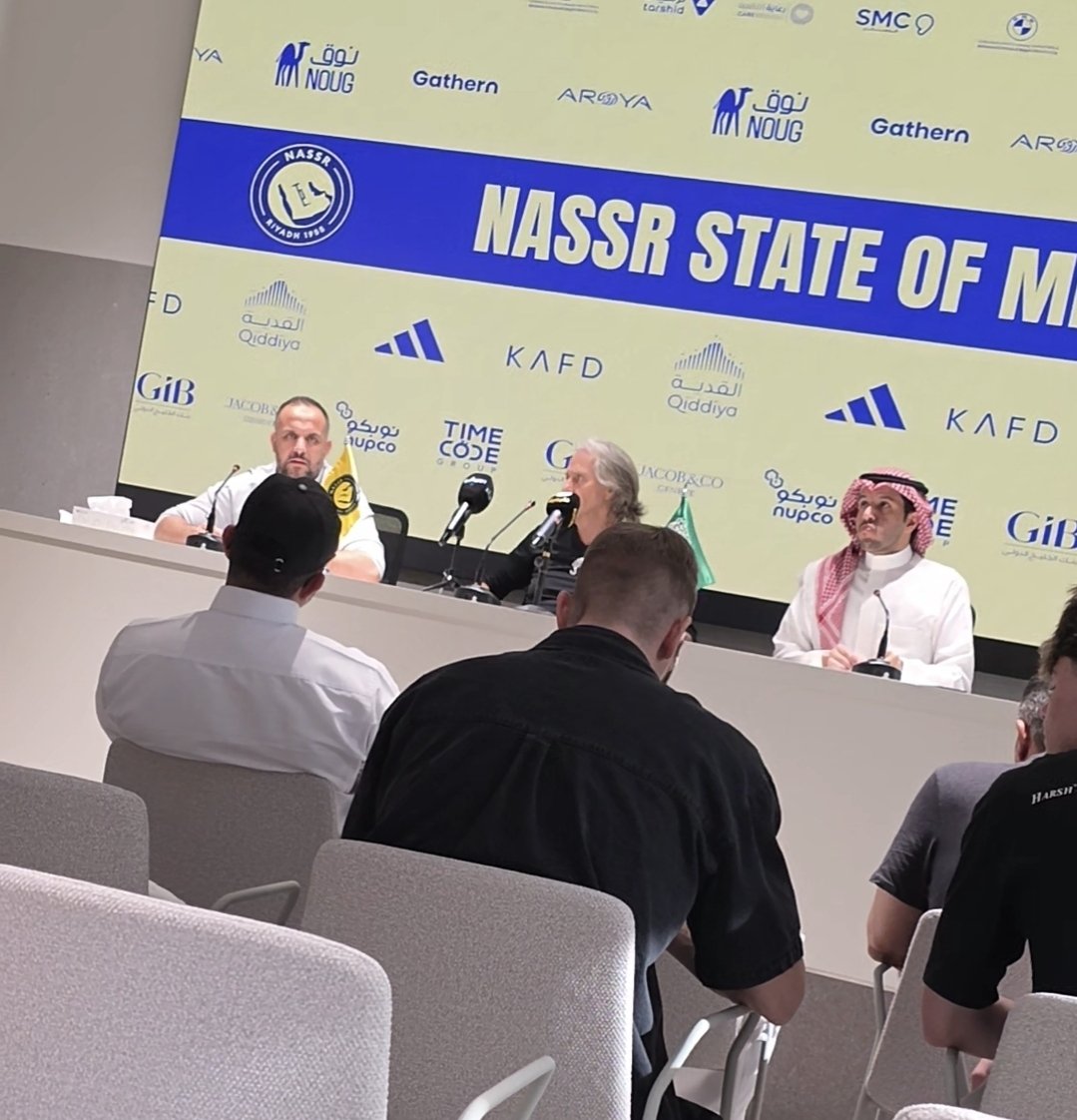 black and white tweet media