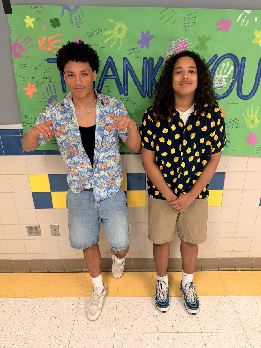 reyftbnks's tweet photo. @lewis_sga #lancerspirit26 https://t.co/Y4Cg8sHvW4
