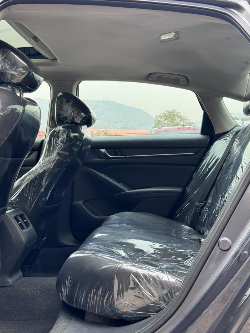 Jessybaby177190's tweet image. Foreign used 2021 Honda accord touring 
Original custom duty 
Full option 
29.8m
Abuja 
07065990654
#everyone #ekpoma #virałpost #trends