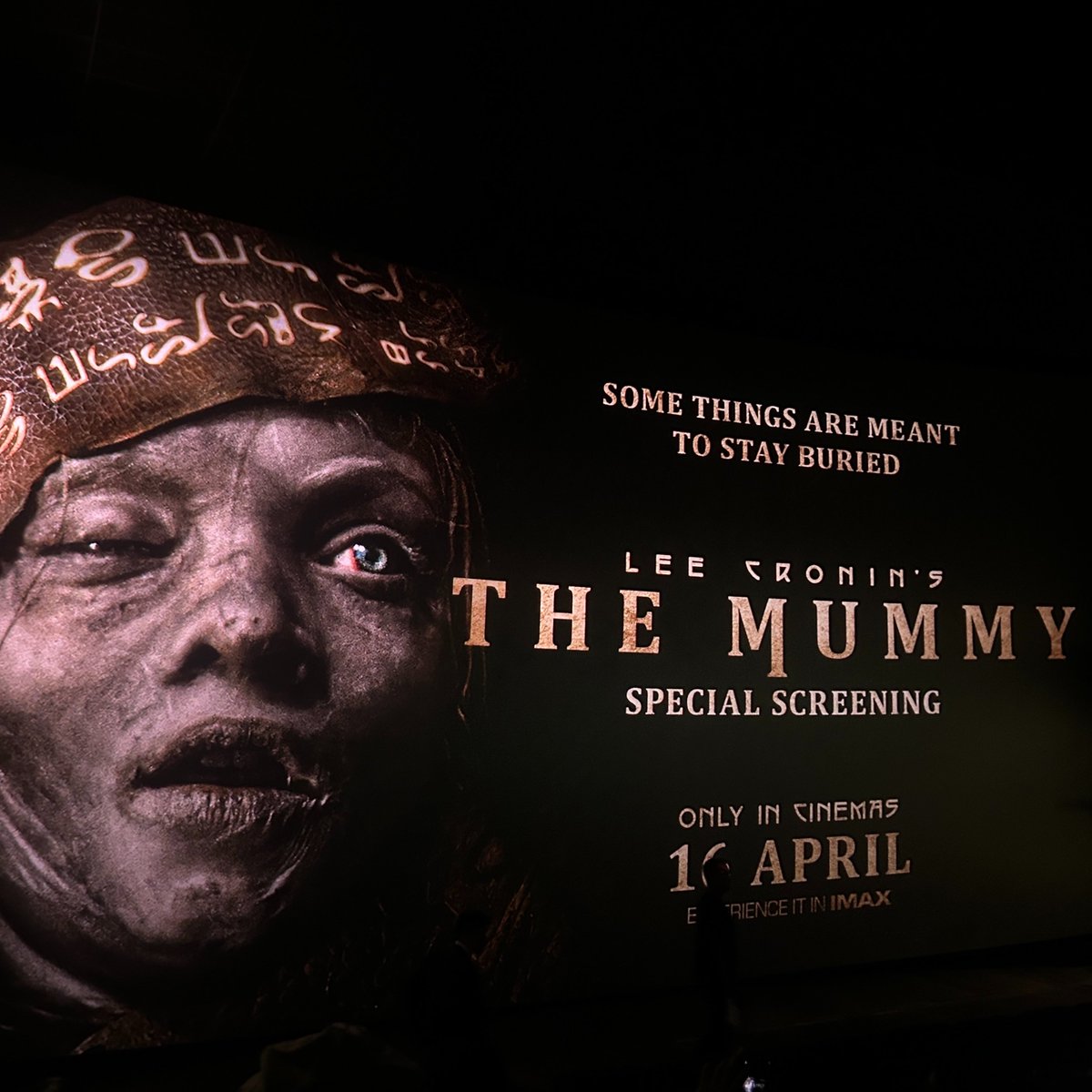 casey becker tweet media