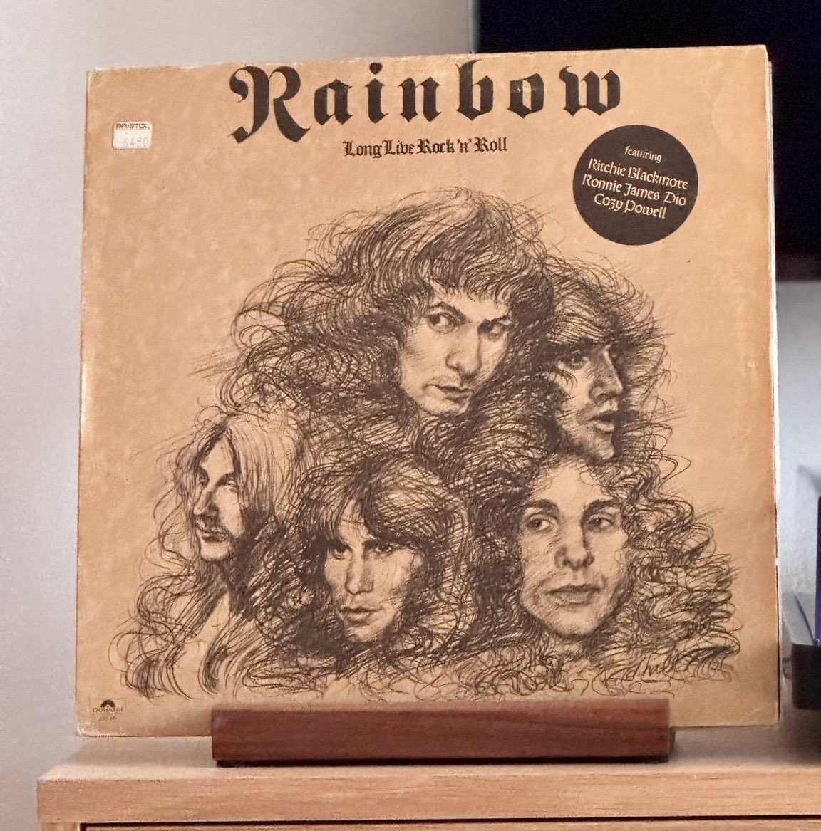 lisedk_t's tweet image. #Rainbow released their 3rd studio album “Long Live Rock ‘n’ Roll” April 14th, 1978. 🎸🤘🎸