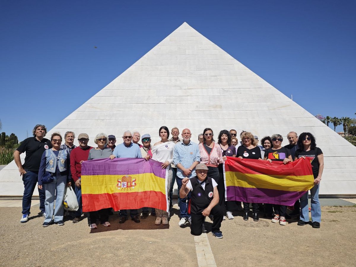 PCE Málaga tweet media