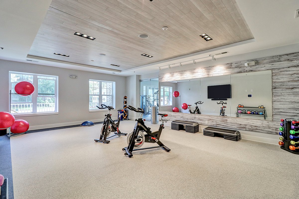 GCIResidential's tweet photo. A space where wellness meets your everyday routine. ✨ The professional fitness studio at Legacy Mount Pleasant is designed to move with you, whether you’re starting strong, staying consistent, or leveling up your goals. 🏋️

🏡 Legacy Mount Pleasant Apartments
📍 Mt. Pleasant, SC https://t.co/COshMH8ecV