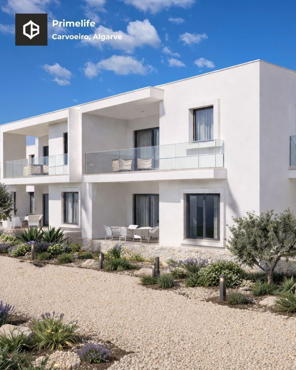 Primelife is built around considered architecture. Natural light throughout, a communal pool and landscaped gardens. Walking distance from the village centre and the beach.

Completion expected summer 2026. Last units available from €525.000.

The experience speaks for itself.