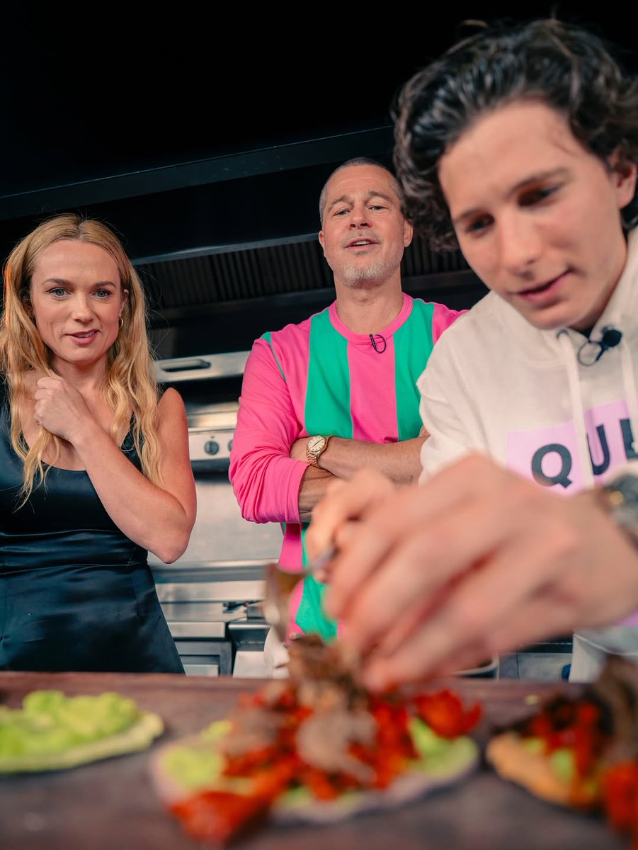 핫도긔랑 버거 사랑하는걸로 봐서 케밥도 꽤 조와할거같은