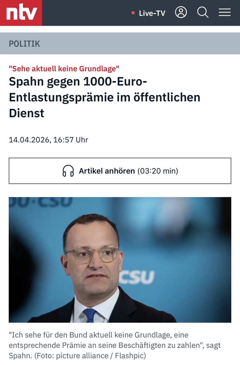 Miss_Management tweet media