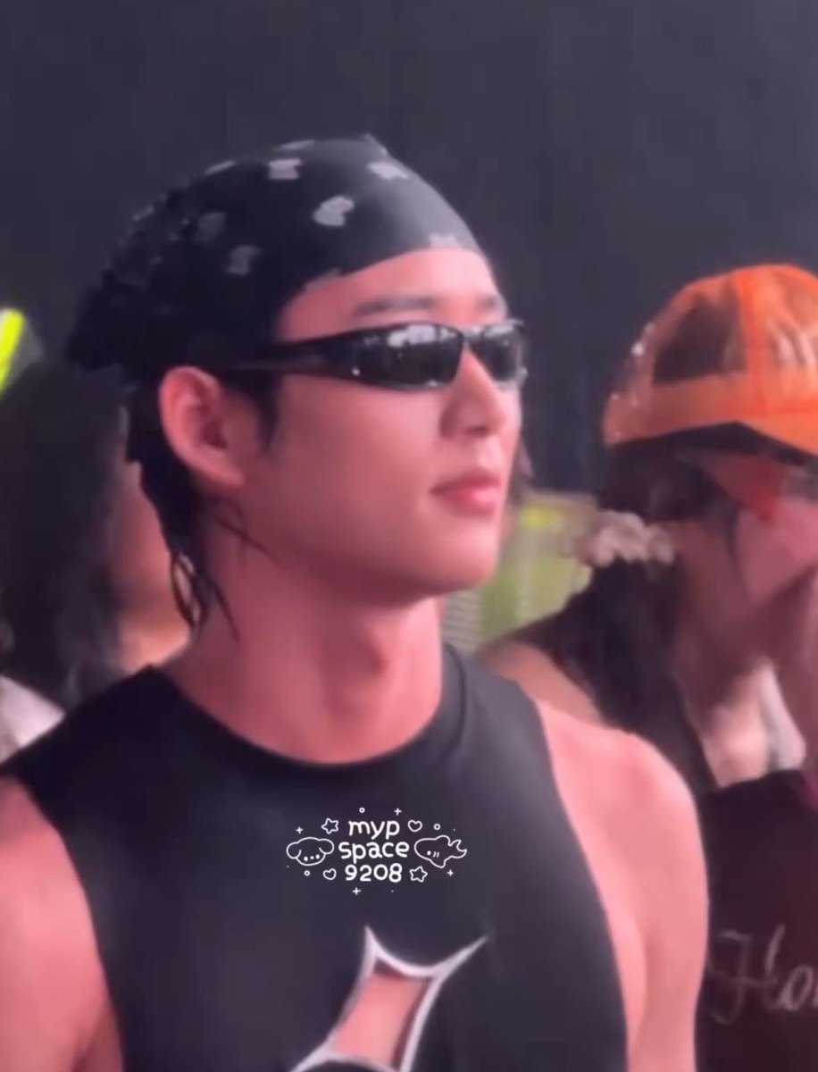 ^ྀི มอเอ ₂ tweet media