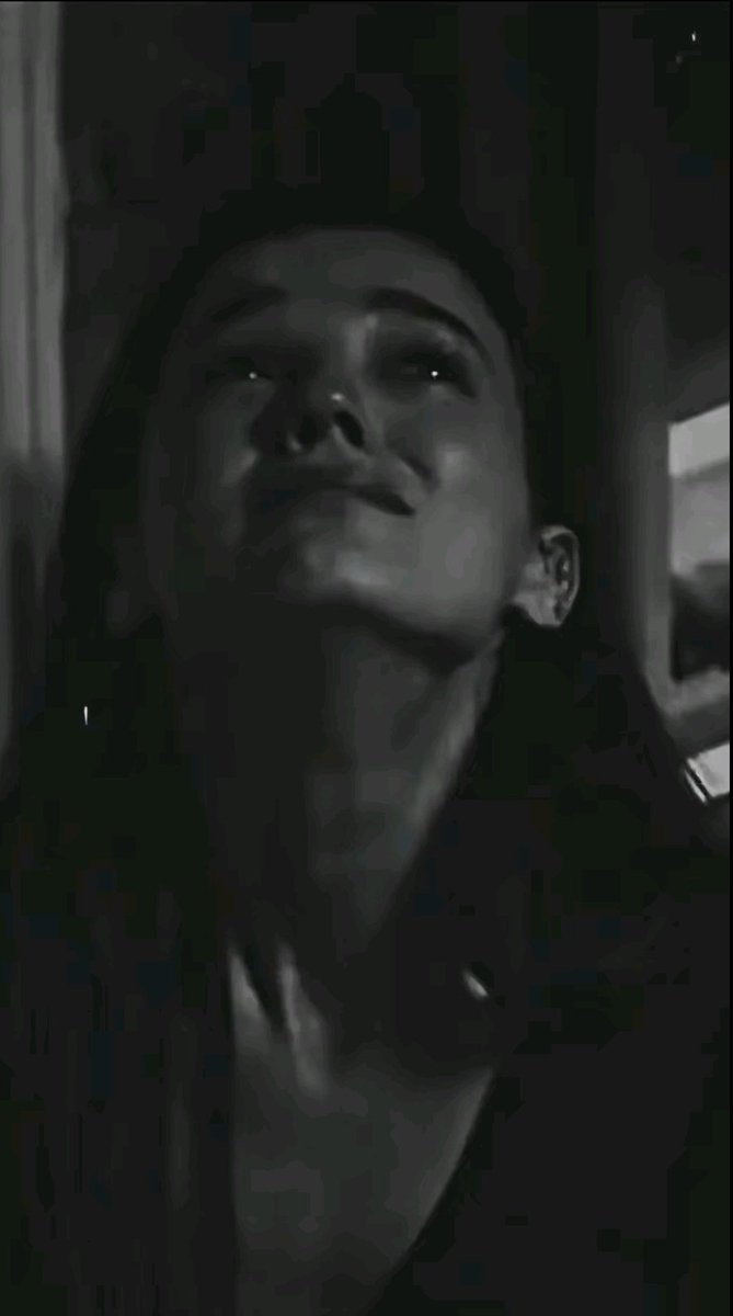 Mehar784's tweet image. بنا آواز کے رونا بڑا درد ناک ہوتا ہے۔۔۔۔۔۔۔۔🖤
#Broken