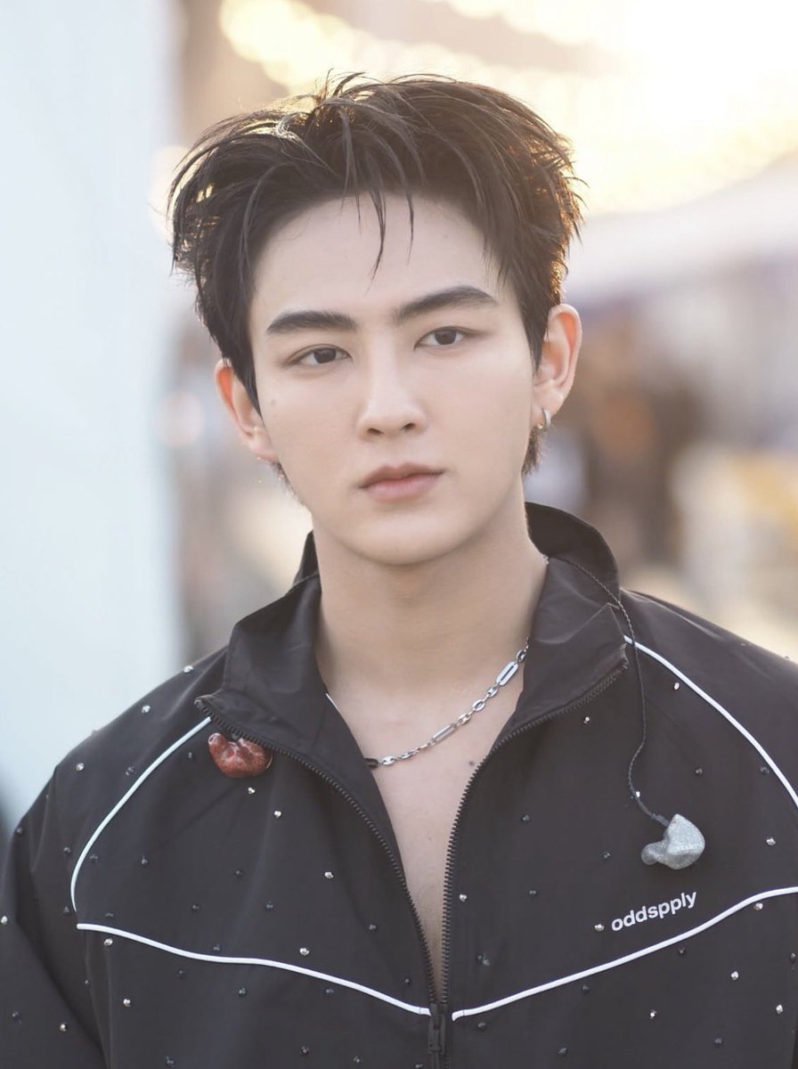 fnchuu♡ tweet media