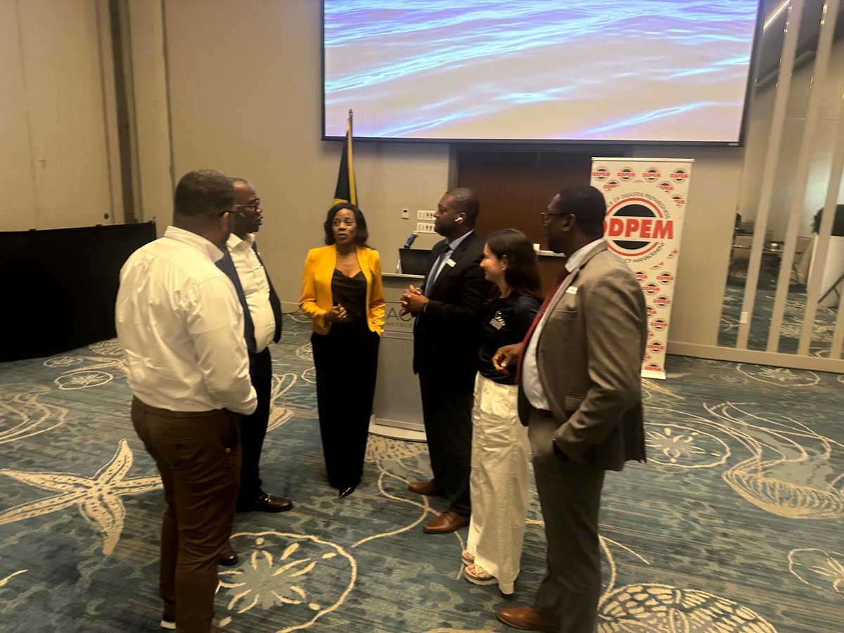 odpem's tweet image. Discussions continue as key stakeholders engage, connect, and collaborate 🤝🏾💬

Meaningful conversations are driving shared understanding and strengthening coordination across the maritime and disaster response sectors.

#ODPEM #Collaboration #StakeholderEngagement #Resilience