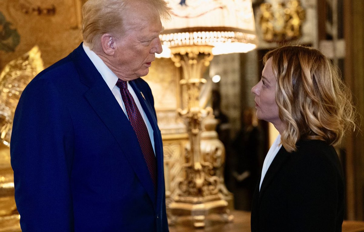 InfosMinutesFR's tweet image. 🇺🇸 / 🇮🇹 : #Trump s’en prend frontalement à Meloni en affirmant avoir été choqué par le refus de l’Italie de soutenir les Etats-Unis contre l’Iran. Avec la défaite d’Orban en Hongrie et la prise de distance de Meloni, Trump n’a plus aucun allié en #Europe.