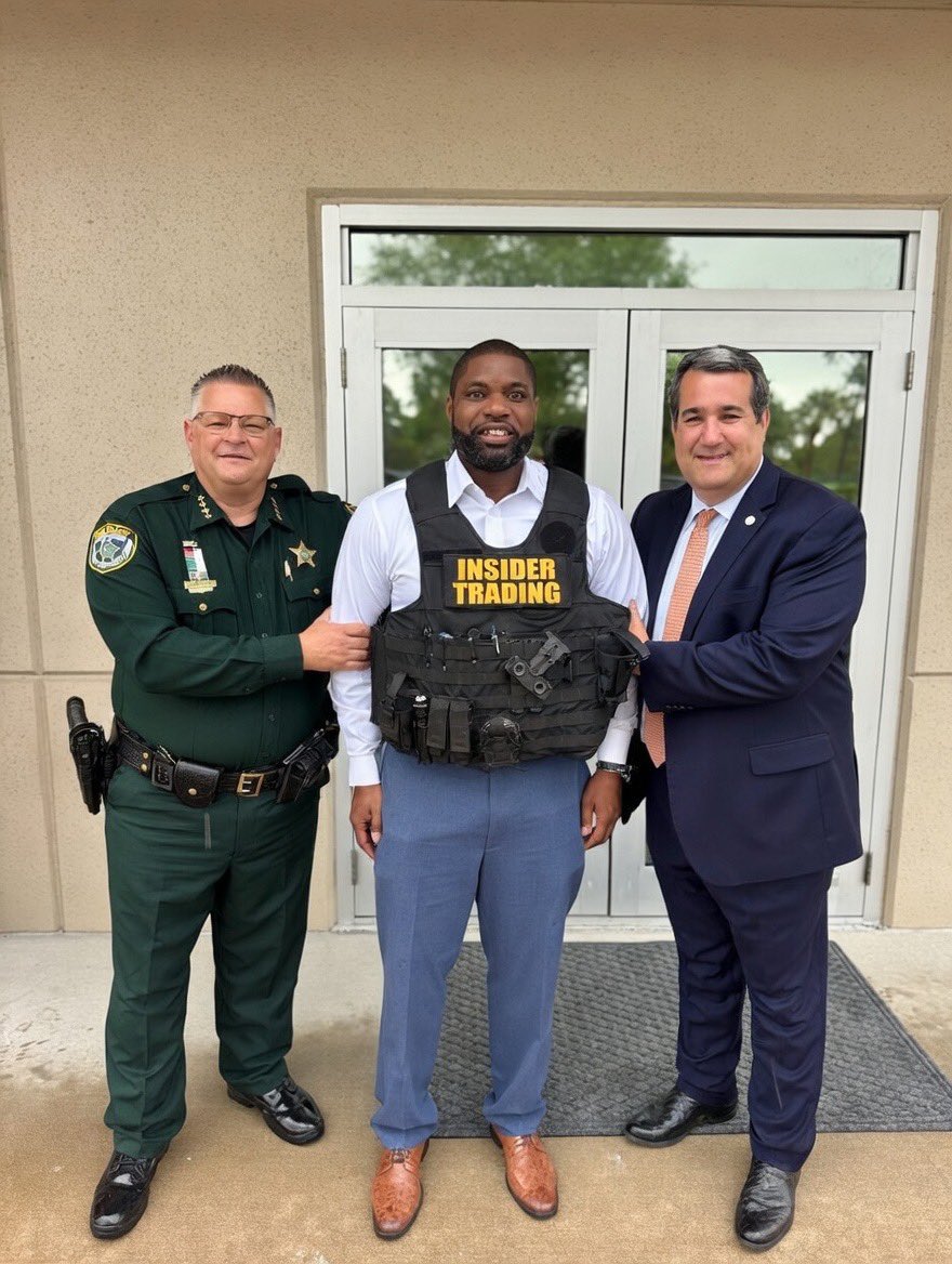 Warriors for Jay Collins tweet media