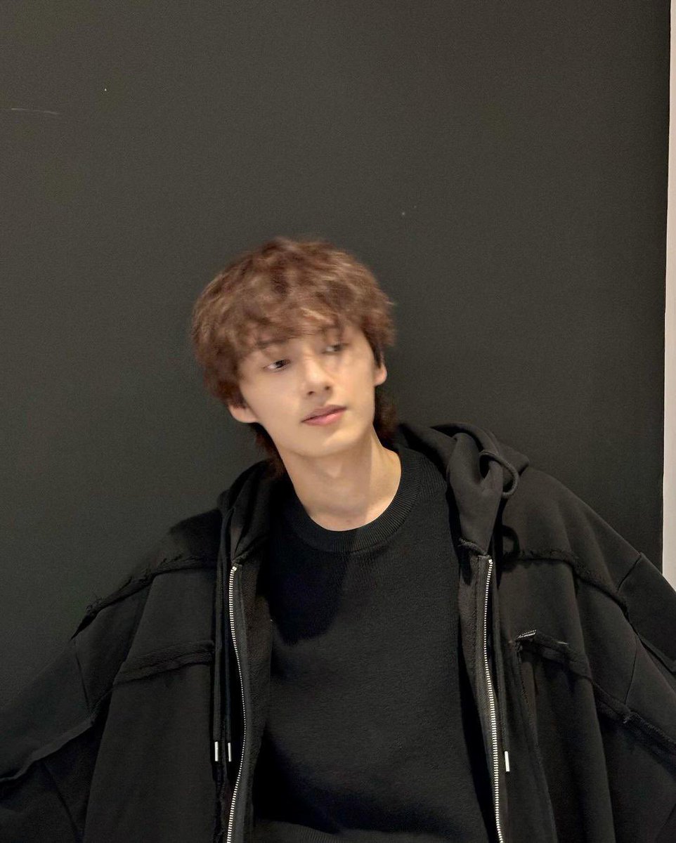 fleur. °☽°.⋆ tweet media