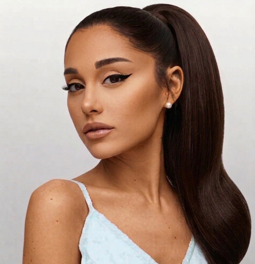 lohan🥂 tweet media