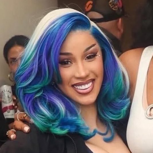 Cardiisshook🐦⬛ tweet media