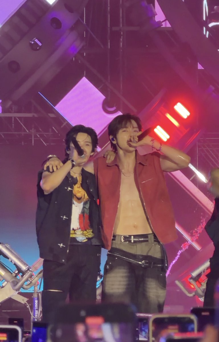 오타로 씨 (✿)🧋🦦 tweet media